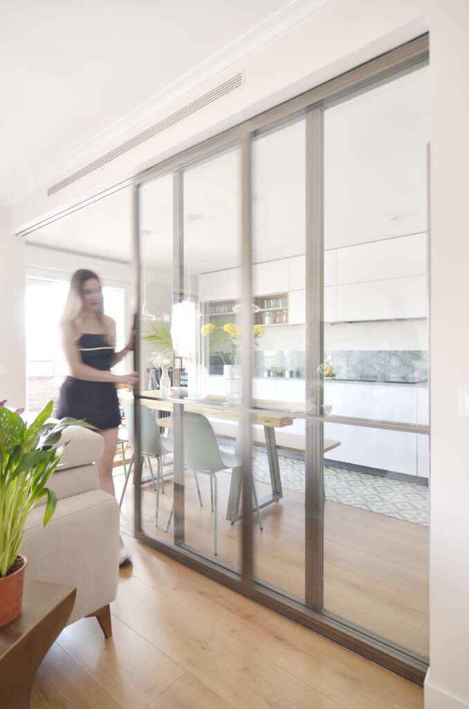 proyecto-casa-ig-detalle-mampara-arigato-estudio